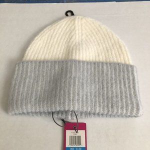vince camuto ivory/blue cuff womens beanie one size